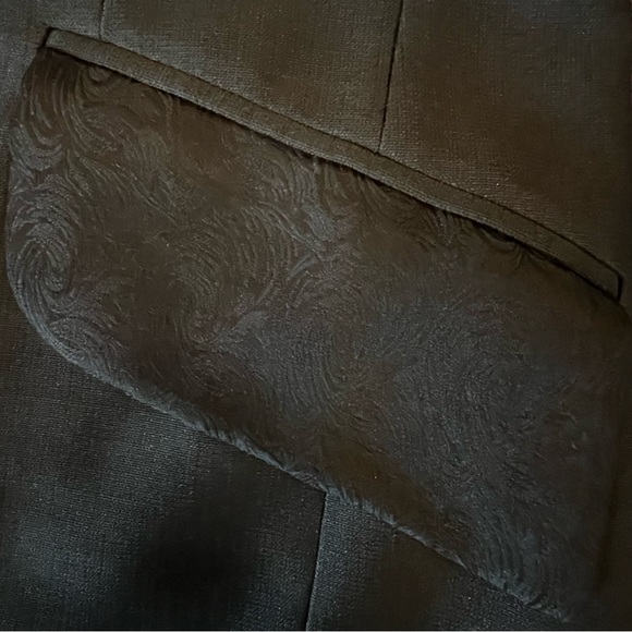 Colbert's Harry Holland Vintage Black and Engraved Look Blazer Jacket - Picture 7 of 15